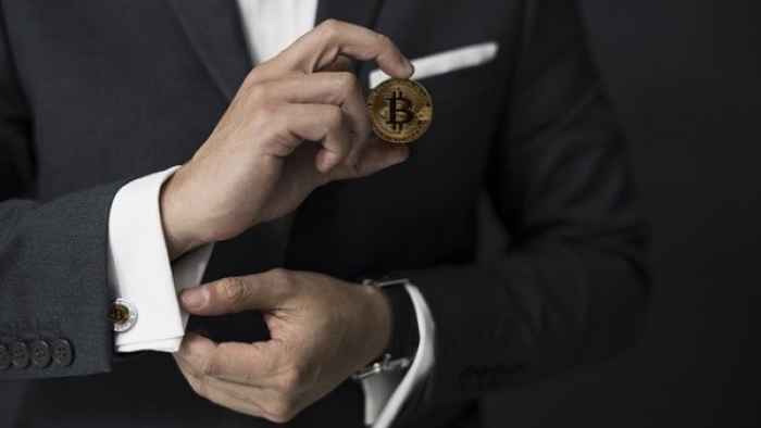 come pagare in bitcoin volo in jet privato