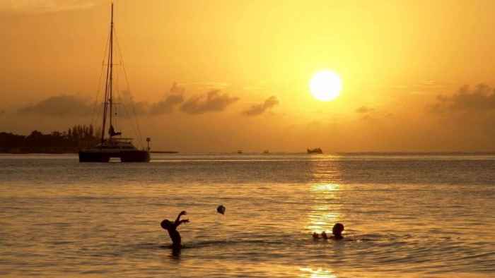 tramonto al mare in Giamaica