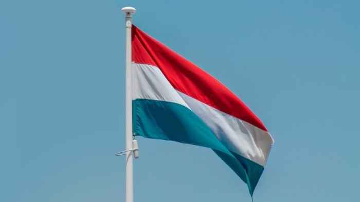 lussemburgo-bandierajpg