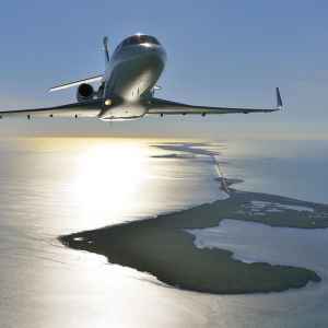 Private Jet Falcon