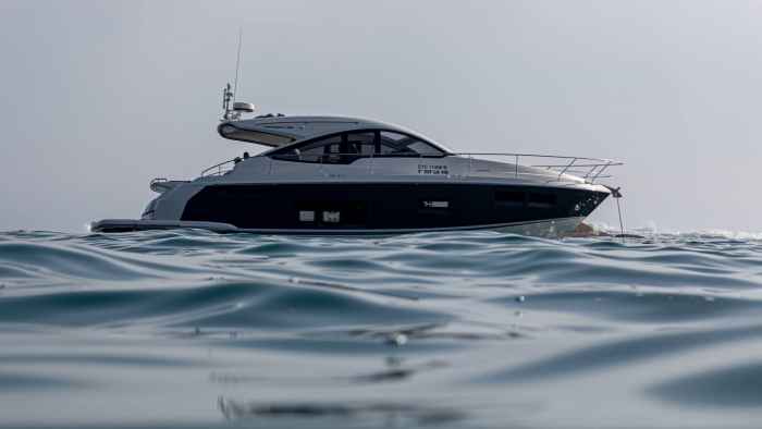 yacht-unsplash
