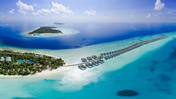 Volo in aereo privato per le Maldive