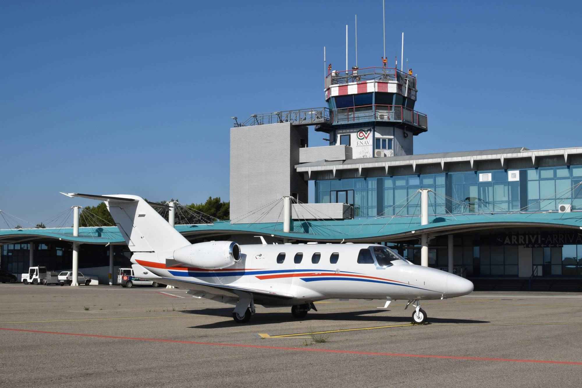 quanto-costa-affittare-un-jet-privato