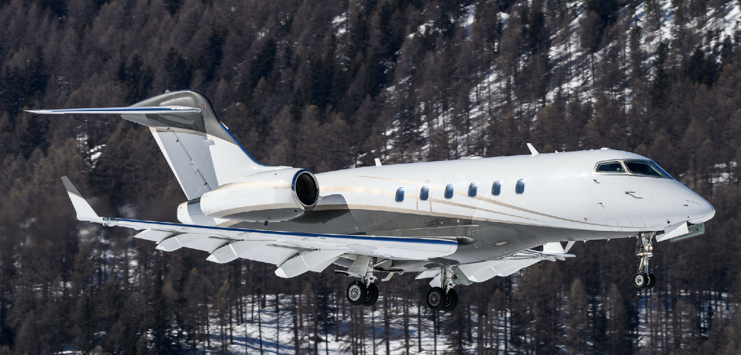Private Jet Challenger winter