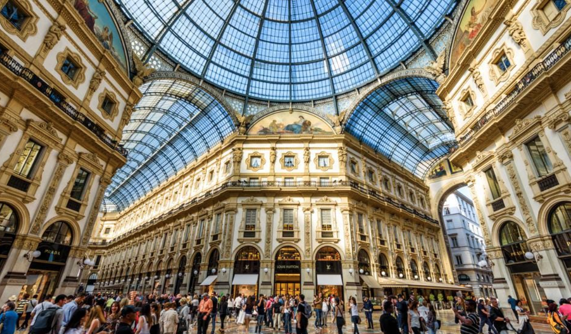 Paris - Milan, Italy