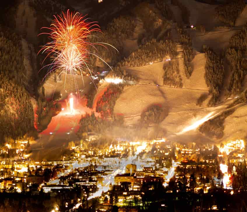 Veduta notturna di Aspen | Fast Private Jet