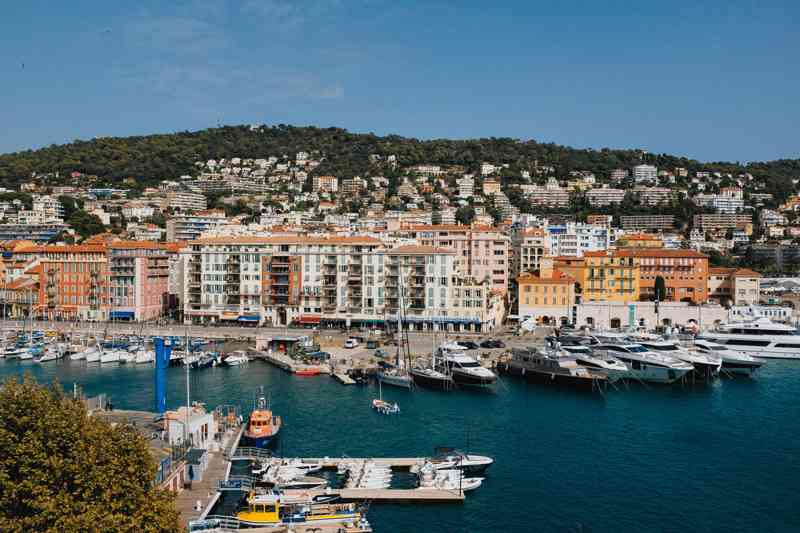 Veduta panoramica di Cannes, in Costa Azzurra | FastPrivateJet