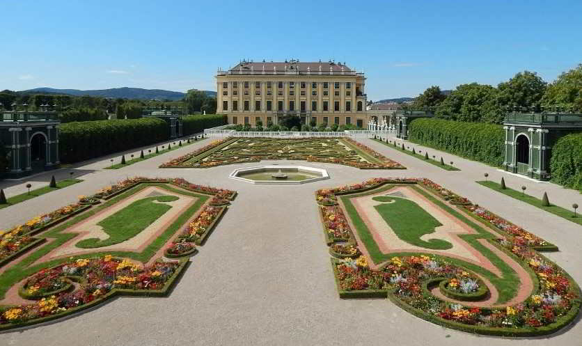 Dal jet privato alle attrazioni di Vienna.