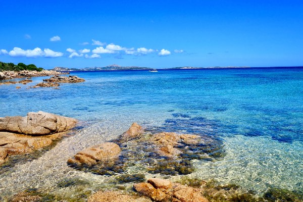 spiaggia le piscine noleggio aereo privato Parigi olbia costi