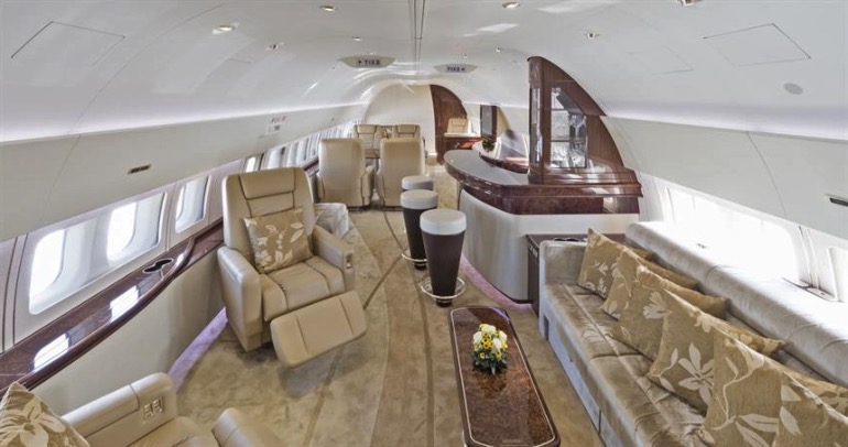 BBJ MAX 7 cabina passeggeri