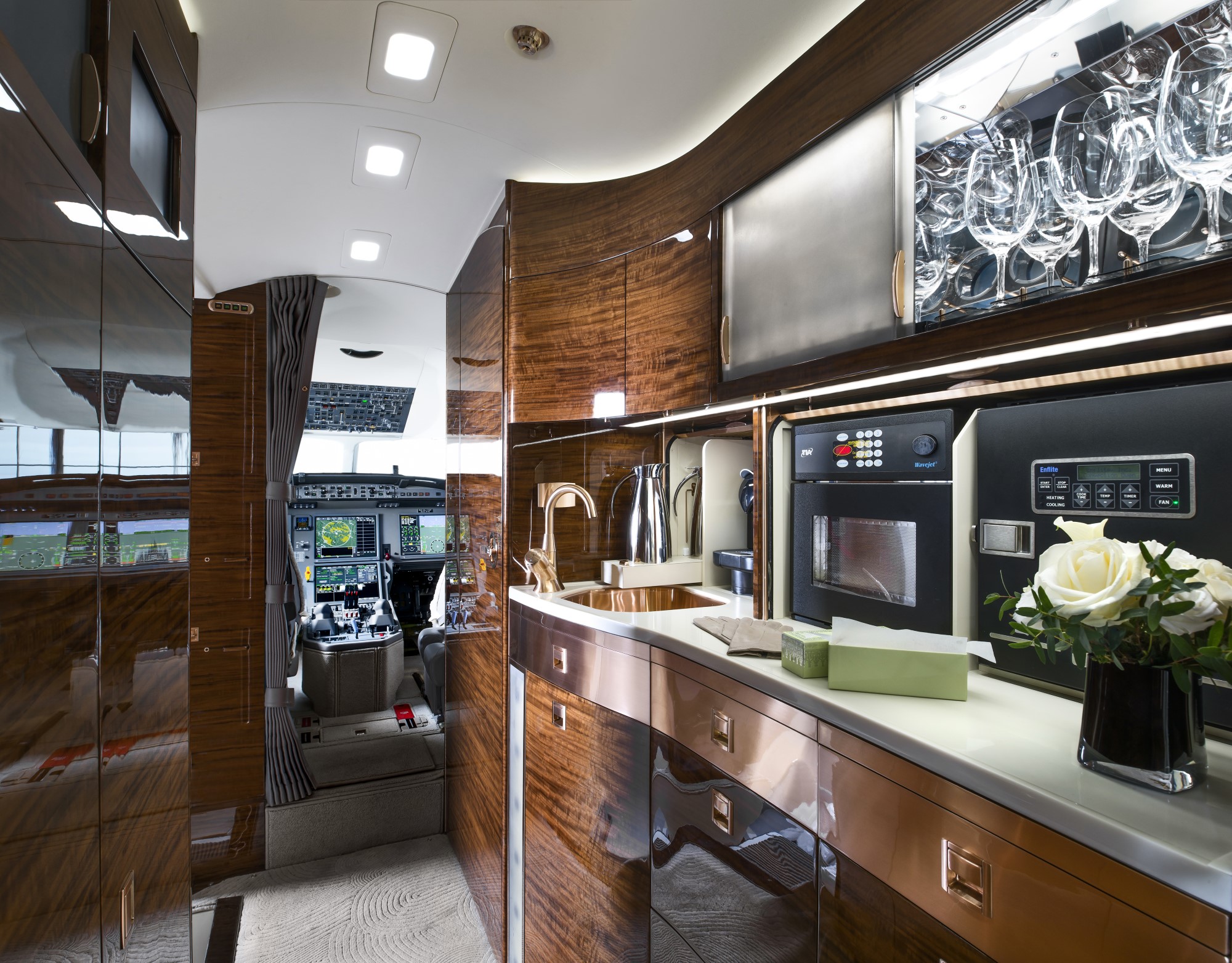Private jet Falcon7X