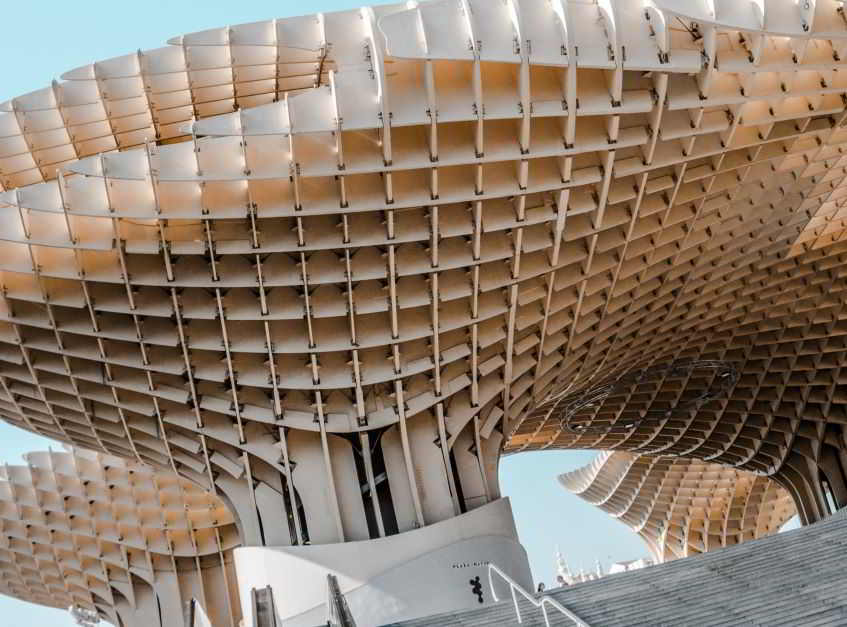 Dall'aeroporto di Siviglia alla città