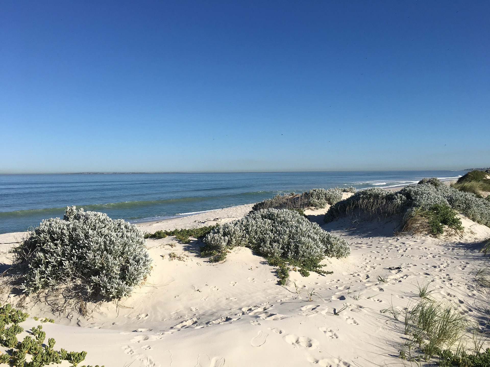 beach-2795278_1920