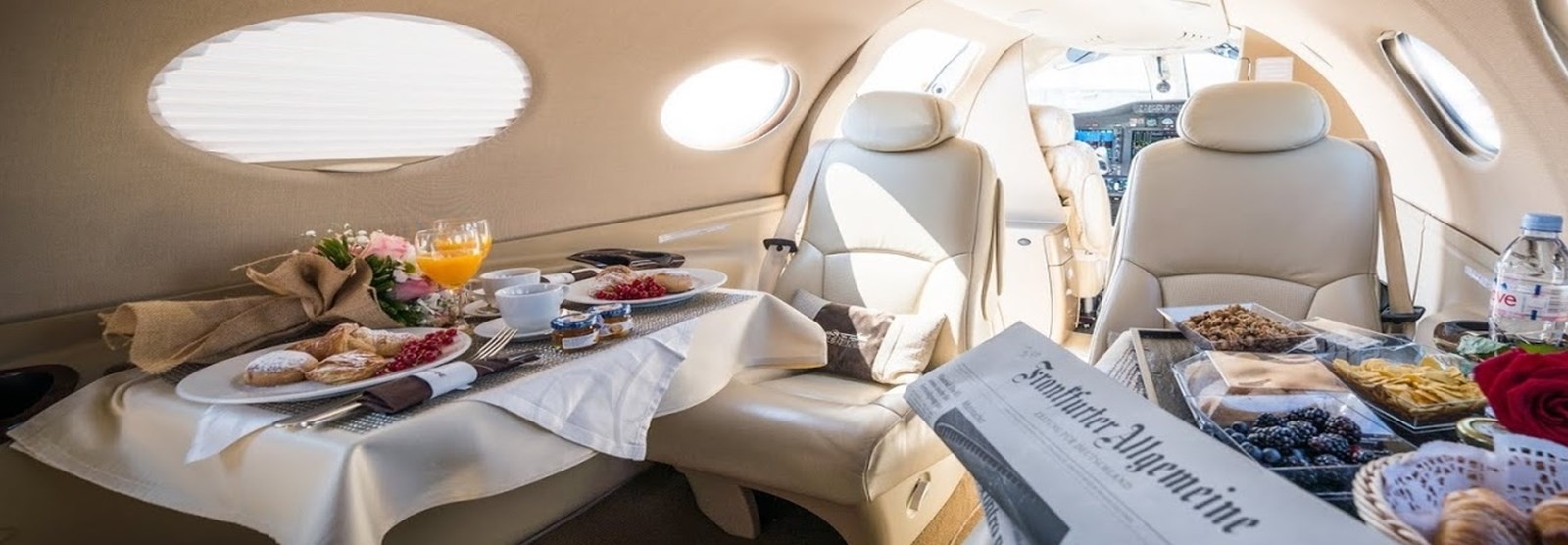 Breakfast Cessna Citation Mustang sky cuisine