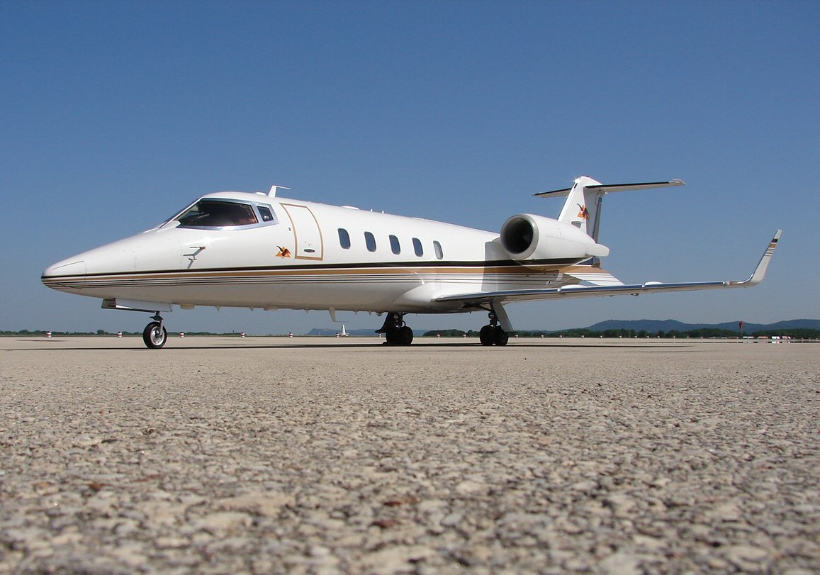 Privatjet Learjet 60, Außenansicht