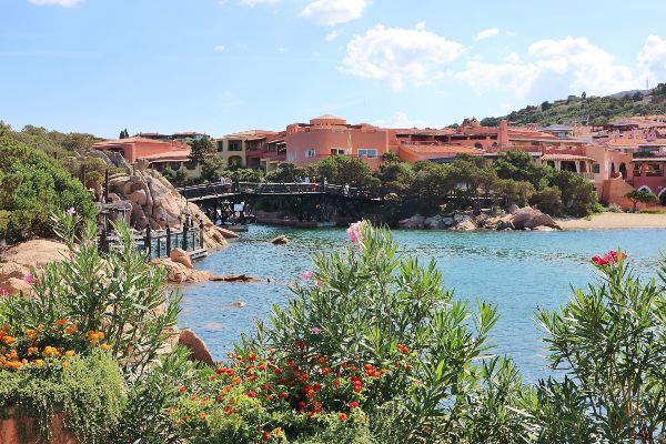 jet privato a noleggio e tramonto a porto cervo